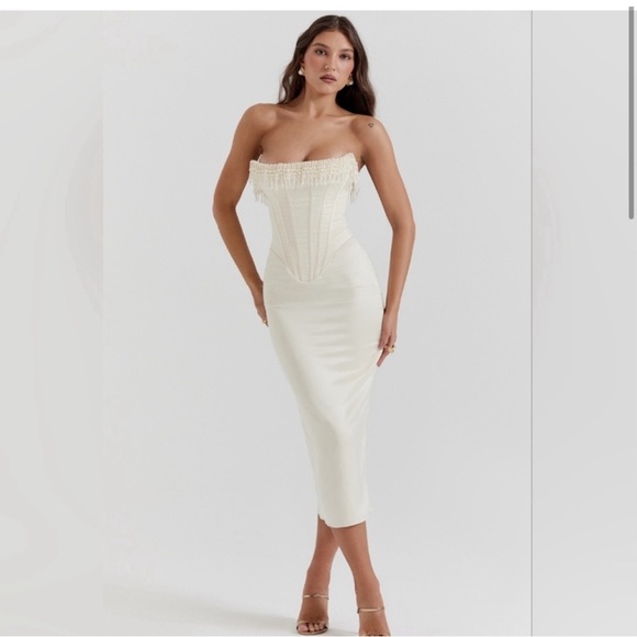 WHITE Bridal corset dress - Picture 3 of 3